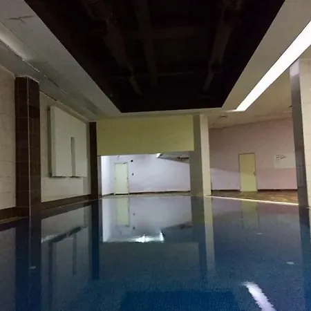 Star Tower In Essenyurt 1+1 דירה